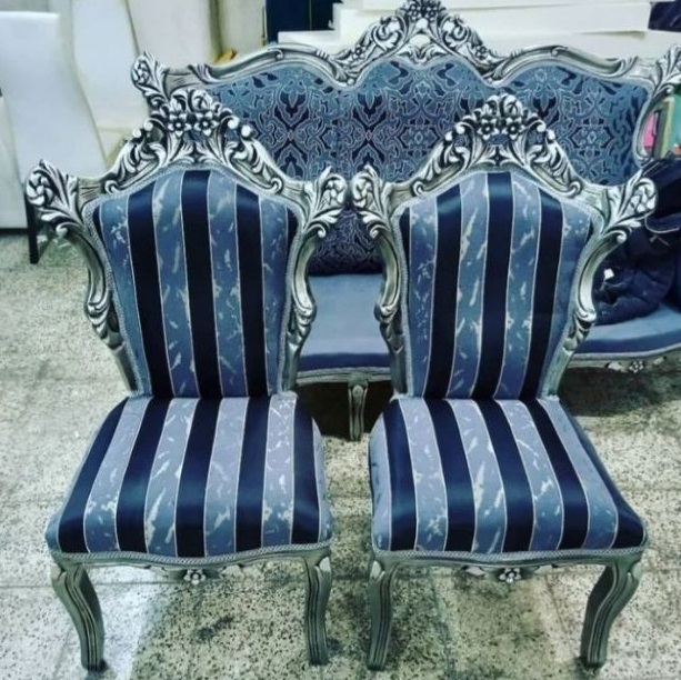 تعویض اسفنج و پارچه صندلی